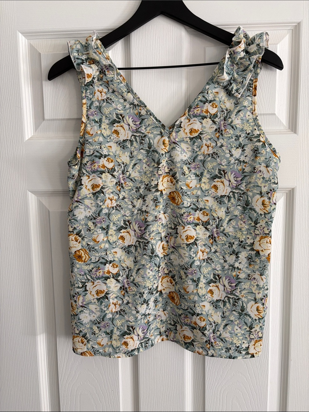 Floral V-Neck Ruffle Strap Camisole - Sage Green